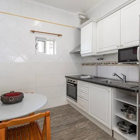 Beachfront Rc Apartmán